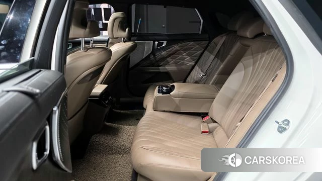 Kia K8 Hybrid 2023 Белый из Кореи, фото 3