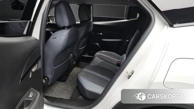 Peugeot 2008 Second generation 2020 Белый из Кореи, фото 3