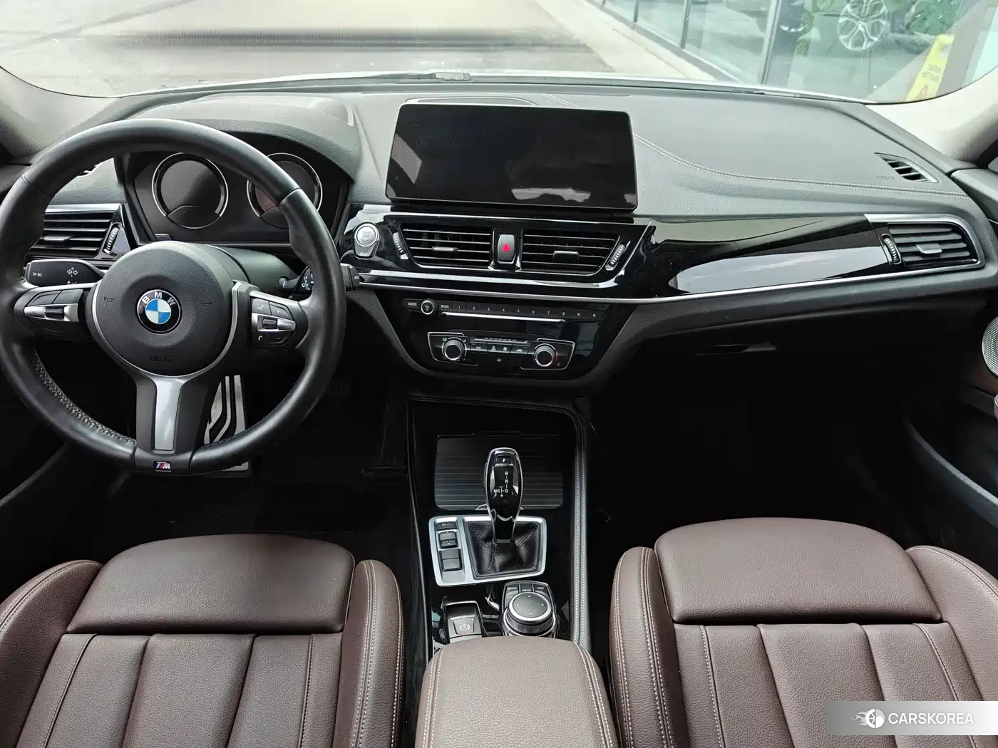 BMW 1 series 2023 Белый из Китая, фото 3