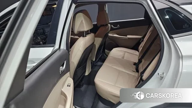 Hyundai Kona 2018 Белый из Кореи, фото 3