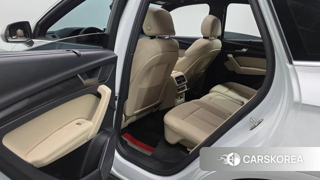 Audi Q5 (FY) 2022 Белый из Кореи, фото 3