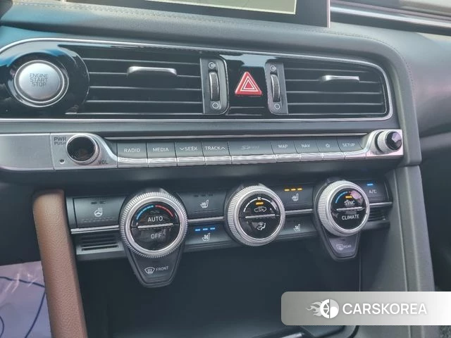 Genesis G70 2018 Белый из Кореи, фото 3
