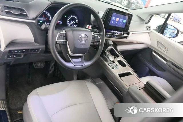 Toyota Grevia 2023 Черный из Китая, фото 3