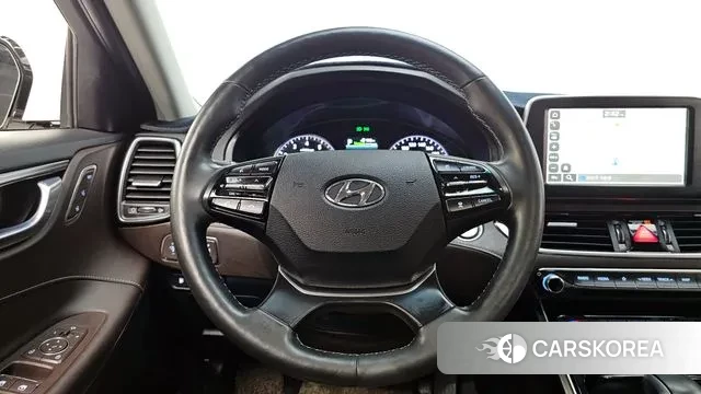 Hyundai Grandeur IG 2018 Белый из Кореи, фото 3