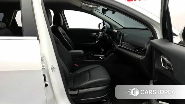 Kia Sportage 5th Generation 2024 Белый из Кореи, фото 3