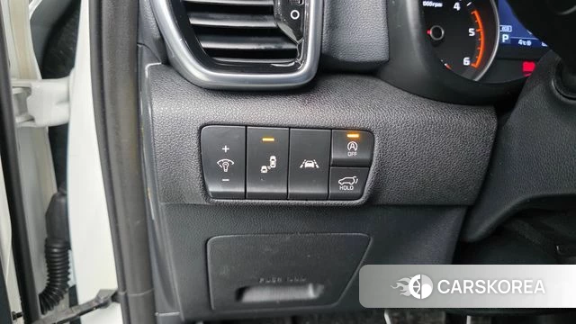 Kia Sportage The Bold 2018 Белый из Кореи, фото 3