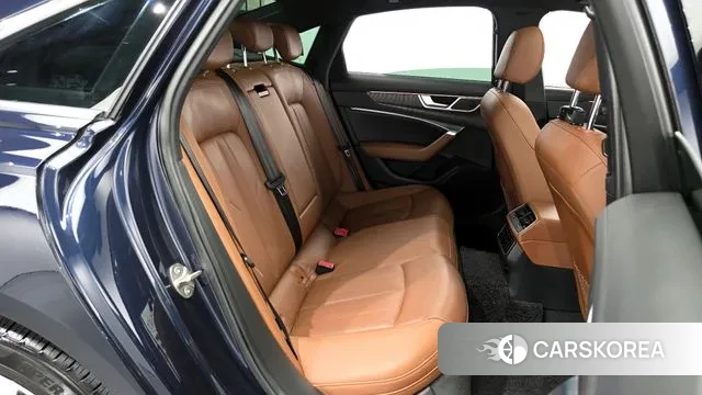 Audi A6 (C8) 2021 Синий из Кореи, фото 3