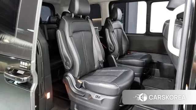 Hyundai Staria 2022 Черный из Кореи, фото 3