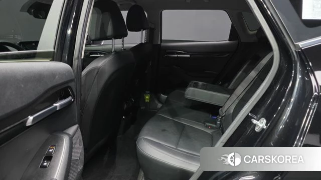 Kia Seltos 2022 Черный из Кореи, фото 3