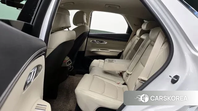 Genesis GV70 2022 Белый из Кореи, фото 3