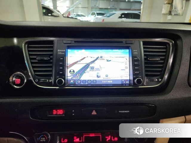 Kia All New Carnival 2018 Белый из Кореи, фото 3