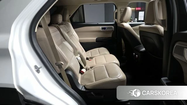 Ford Explorer 6th Generation 2020 Белый из Кореи, фото 3