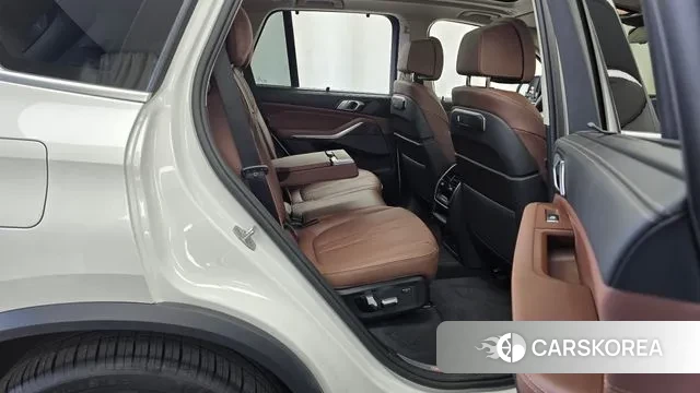 BMW X5 (G05) 2024 Белый из Кореи, фото 3