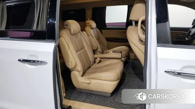 Kia All New Carnival 2018 Белый из Кореи, фото 3