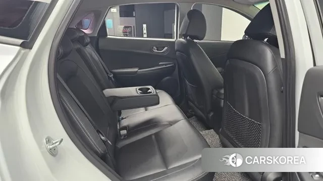 Hyundai Kona 2018 Белый из Кореи, фото 3