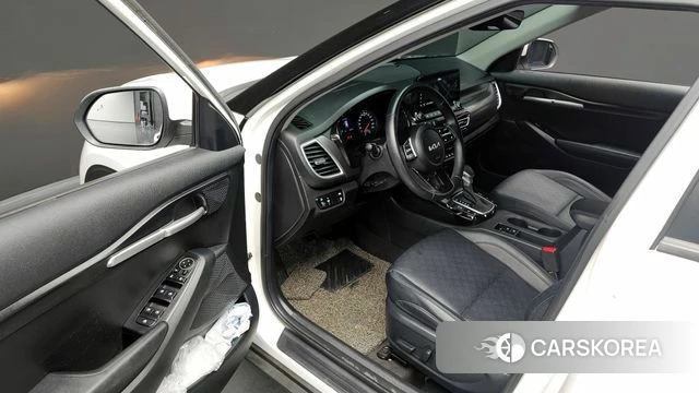 Kia Seltos 2021 Белый из Кореи, фото 3