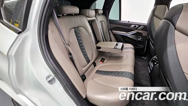 BMW X5M (G05) 2023 Белый из Кореи, фото 3