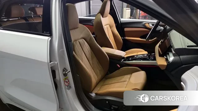 Audi A5 (B10) 2025 Белый из Кореи, фото 3