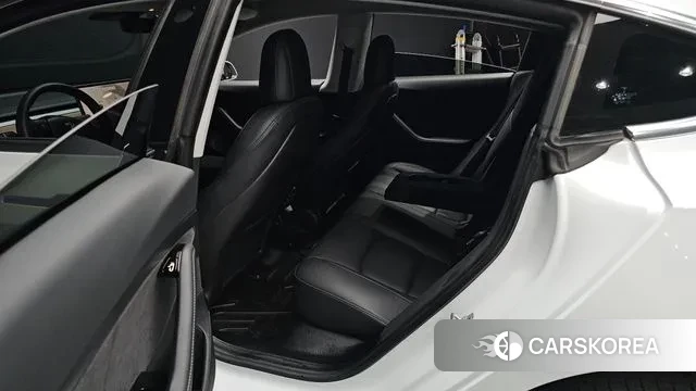 Tesla Model 3 2020 Белый из Кореи, фото 3