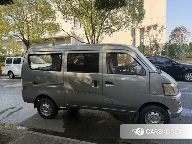 Chang'an Crossing Changan V3 2019 Серебристо-серый из Китая, фото 3