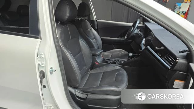 Kia The New Niro 2021 Белый из Кореи, фото 3