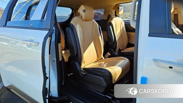 Kia Carnival 4th generation 2022 Белый из Кореи, фото 3