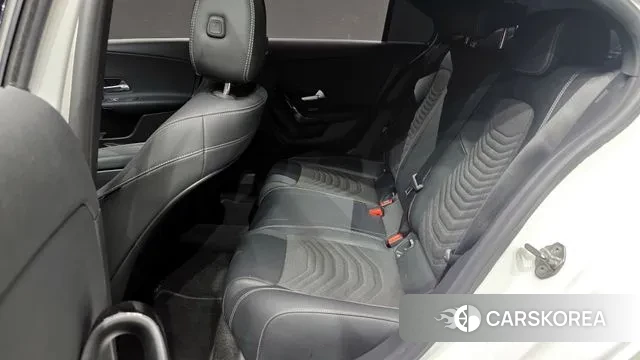 Mercedes-Benz A-Class W177 2020 Белый из Кореи, фото 3