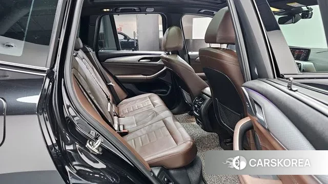 BMW X3 (G01) 2021 Черный из Кореи, фото 3