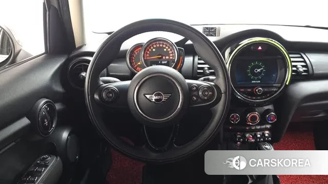 Mini Cooper 2018 Цвет тростника из Кореи, фото 3