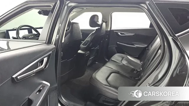 Kia EV6 2021 Серый из Кореи, фото 3