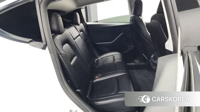 Tesla Model Y 2021 Белый из Кореи, фото 3