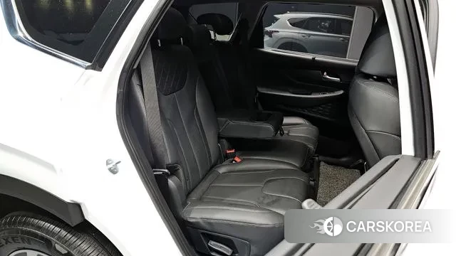 Hyundai The New Santa Fe 2023 Белый из Кореи, фото 3