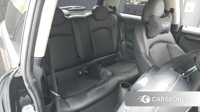 Mini Cooper 2019 Черный из Кореи, фото 3