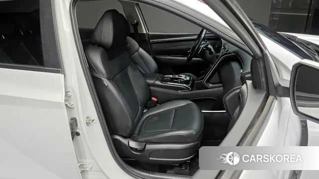 Hyundai Tucson (NX4) 2022 Белый из Кореи, фото 3