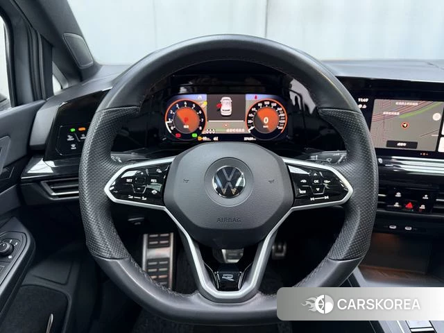 Volkswagen Golf 2023 Темно-серый из Китая, фото 3