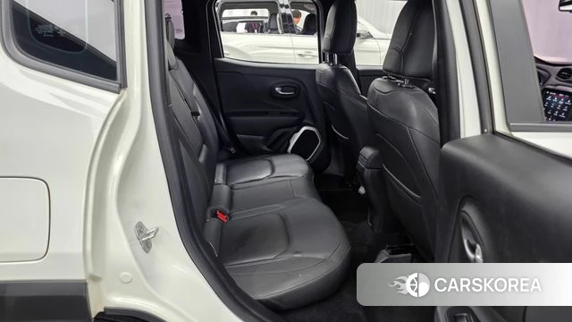 Jeep Renegade 2018 Белый из Кореи, фото 3