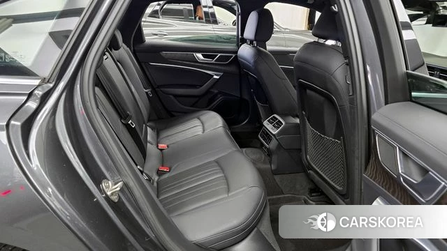 Audi A6 (C8) 2021 Серый из Кореи, фото 3