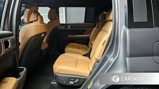 Hyundai Santa Fe (MX5) 2024 Серый из Кореи, фото 3