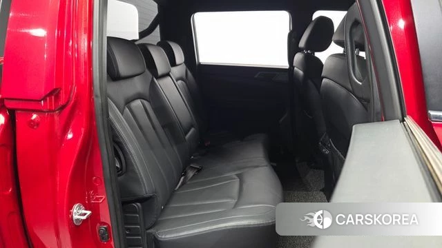 Ssangyong The New Rexton Sport 2021 Красный из Кореи, фото 3