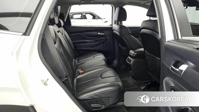 Hyundai The New Santa Fe 2021 Белый из Кореи, фото 3