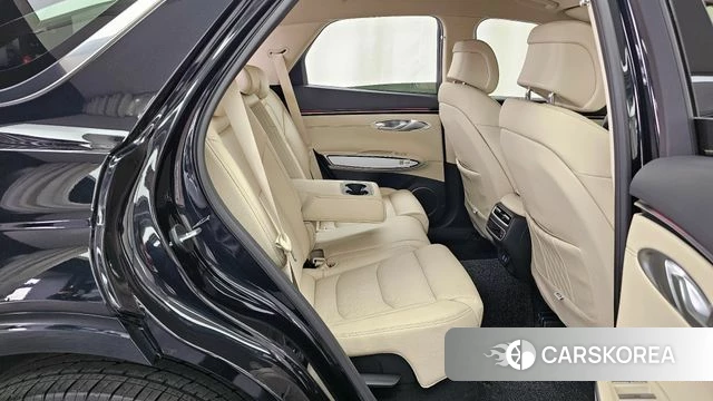 Genesis GV70 2024 Черный из Кореи, фото 3