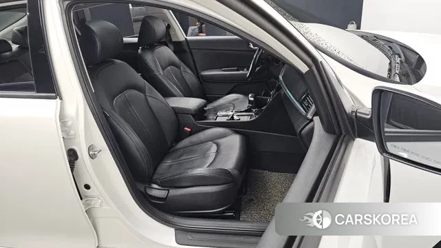 Kia The New K5 2nd generation 2018 Белый из Кореи, фото 3