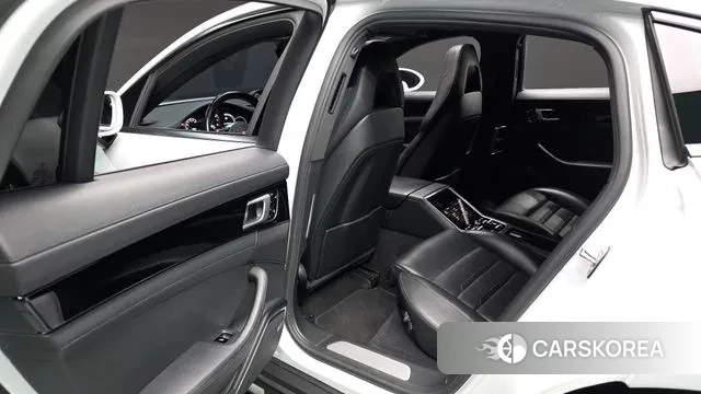 Porsche Panamera (971) 2018 Белый из Кореи, фото 3