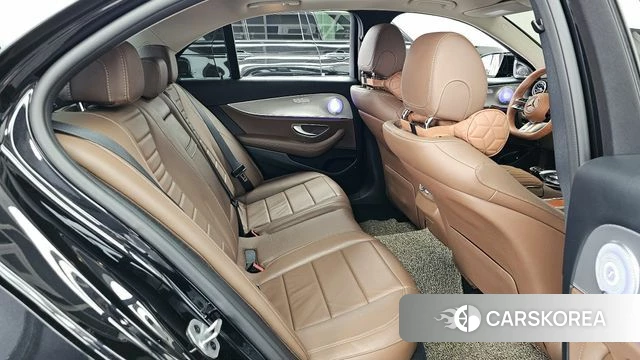 Mercedes-Benz E-Class W213 2019 Черный из Кореи, фото 3