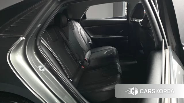 Hyundai Avante Hybrid (CN7) 2021 Серый из Кореи, фото 3