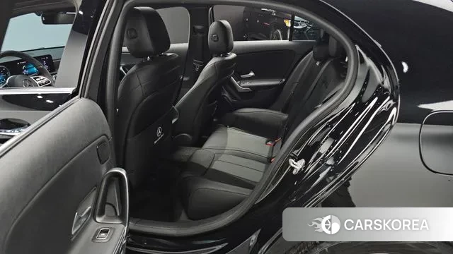 Mercedes-Benz A-Class W177 2021 Черный из Кореи, фото 3