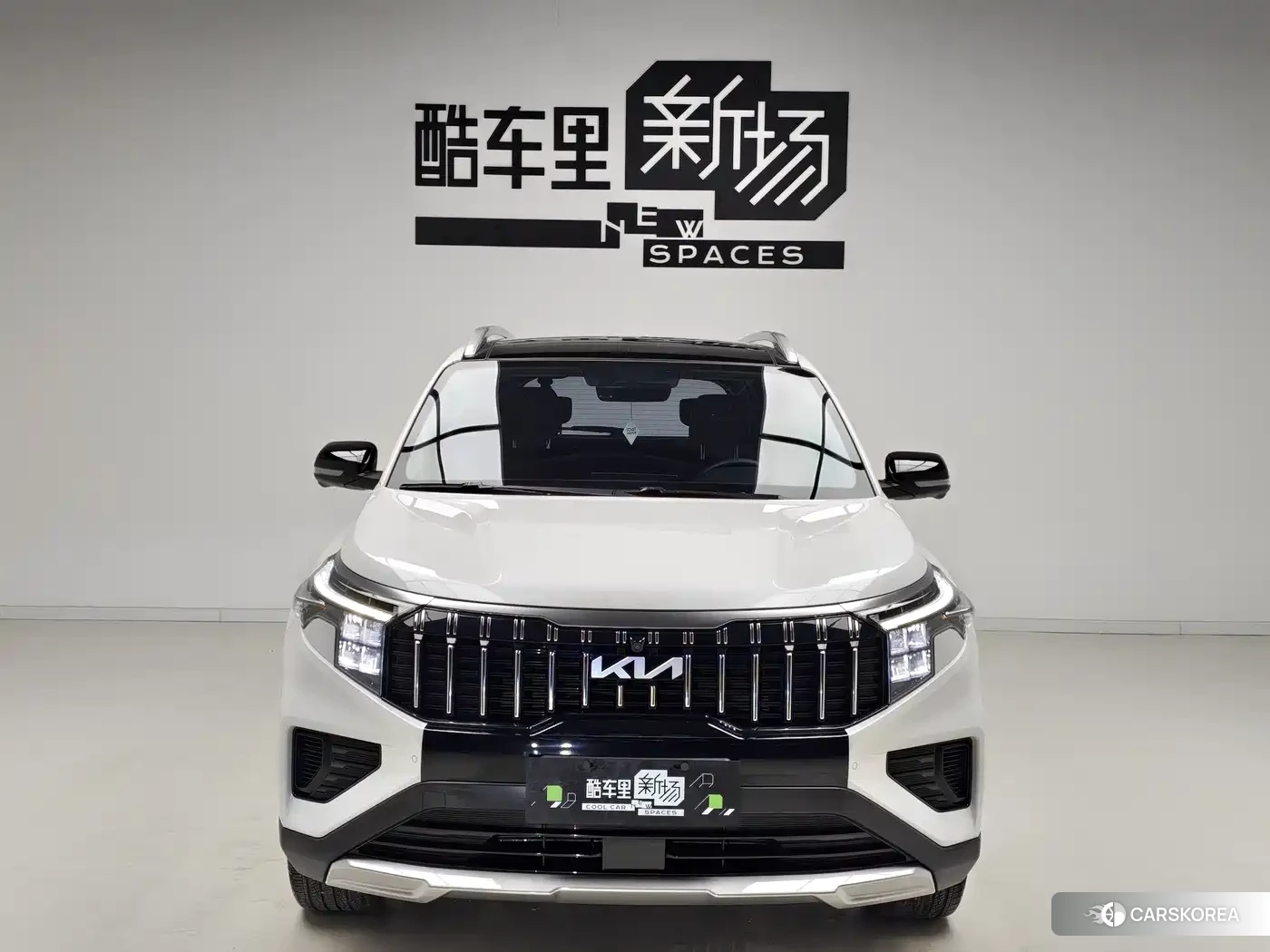 Kia Sportage 2023 Белый из Китая, фото 3