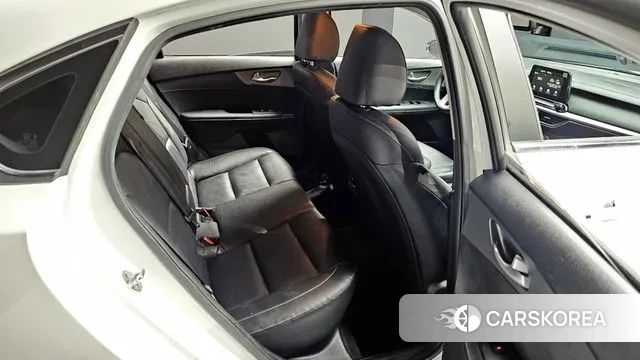 Kia Come New K3 2018 Белый из Кореи, фото 3