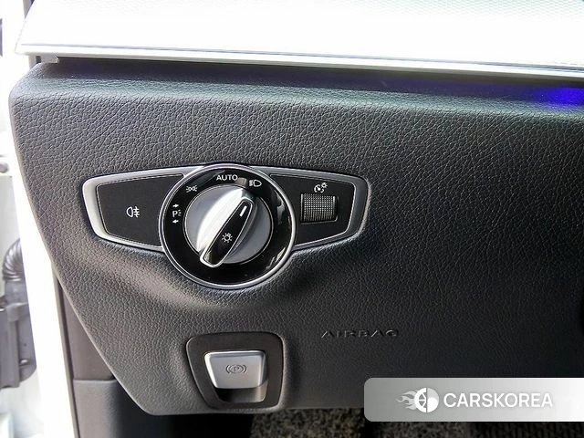 Mercedes-Benz E-Class W213 2018 Белый из Кореи, фото 3