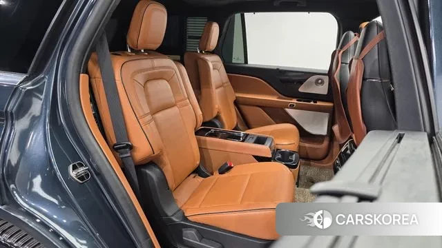 Lincoln Aviator 2nd generation 2021 Синий из Кореи, фото 3